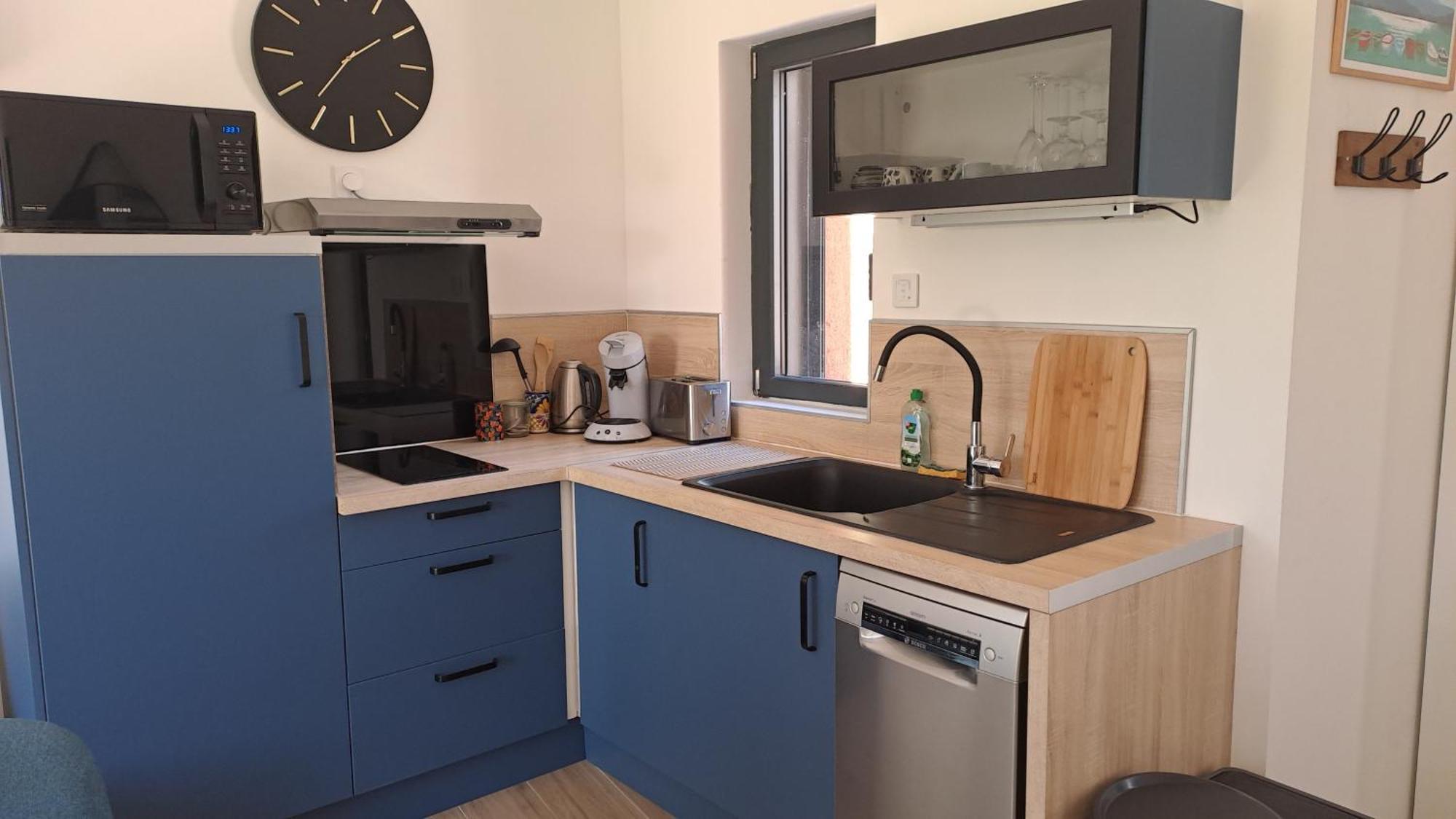 La Bridoire Logement Neuf A 2 Pas Du Lac מראה חיצוני תמונה